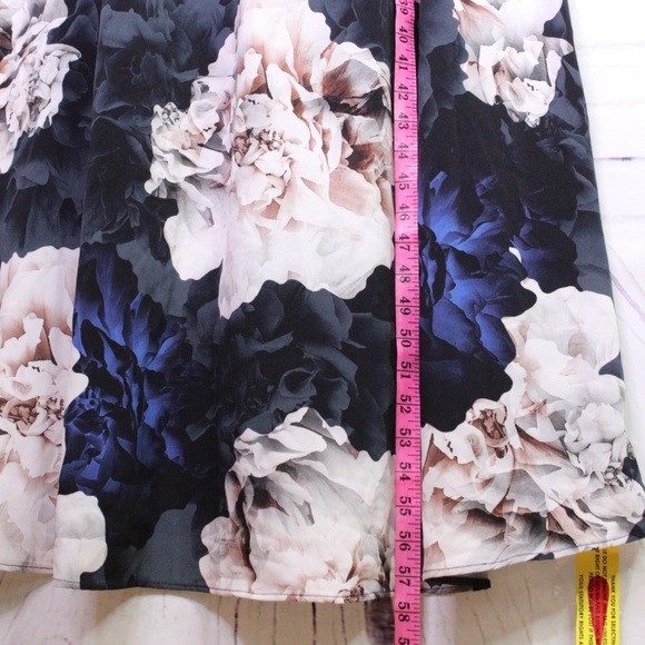 Grazia Peony Floral Keyhole Dress Plus Size 16 NEW - Picture 7 of 8